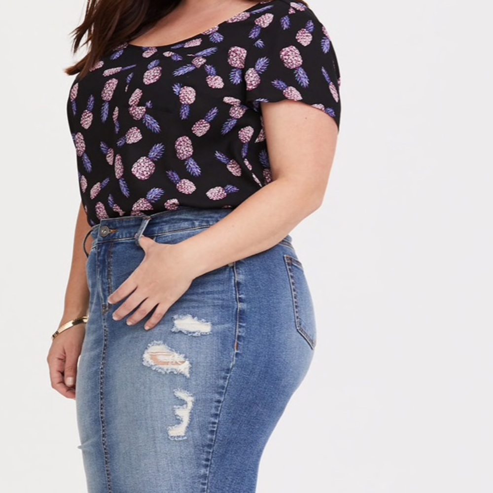NWT TORRID Pineapple Top - Picture 3 of 5
